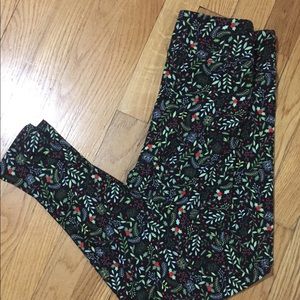 LulaRoe Holiday leggings OS (New)
